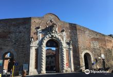 Porta Camollia景点图片