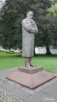 Friedrich-Engels-Denkmal-伍珀塔尔