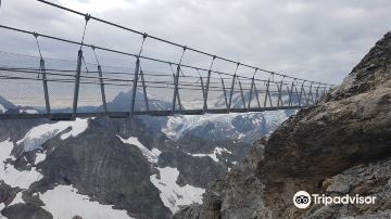 Titlis Cliff Walk