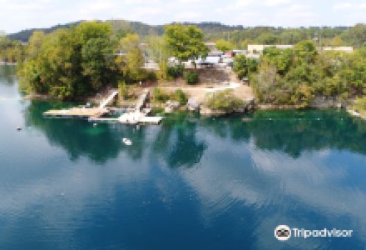 Blue Water Park购物图片