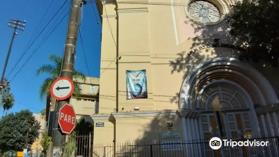 IGREJA do Divino ESPíRITO SANTO
