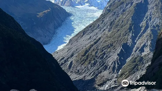 Fox Glacier Te Moeka o Tuawe Valley Walk