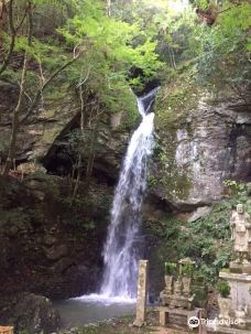 Fudo Falls-胜浦町