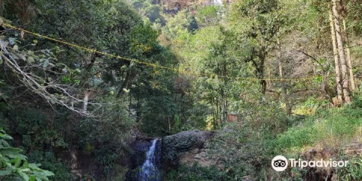 Thac Bac Waterfall （Silver Falls）