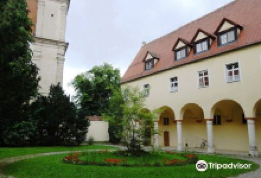 ex-Jesuitenklosters景点图片