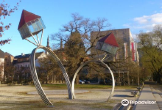 Oppenheim Skulptur景点图片
