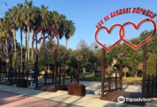 阿达纳阿塔蒂尔克公园景点图片