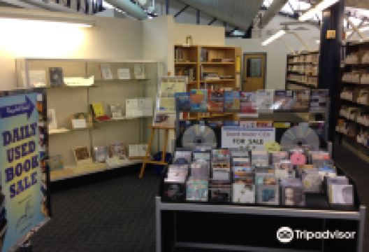 Thousand Oaks Grant R. Brimhall Library景点图片