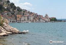 Banj Beach景点图片