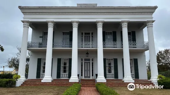 Sturdivant Hall Museum