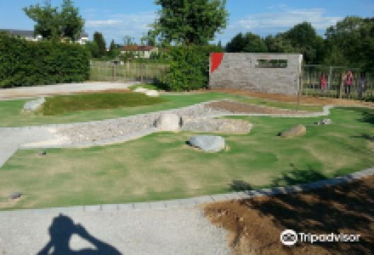 Spielgolf am Himmelssturmer景点图片