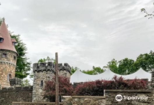 Searles Castle景点图片