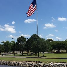 Veteran's Memorial Park-查尔斯湖