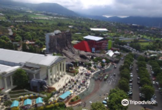 巴图动物园景点图片