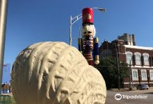 World's Largest Peanut景点图片