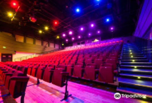 Camberley Theatre景点图片