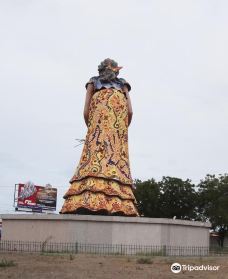 Monument to the Manabita Weaver-曼塔