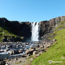 Gufufoss-塞济斯菲厄泽