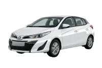 トヨタNewヤリス または同等車種