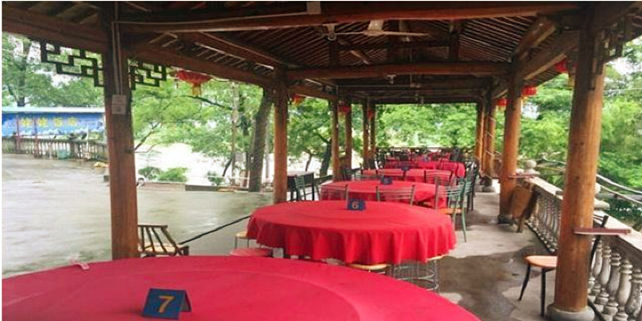 红灯笼姥姥饭店·江景餐厅