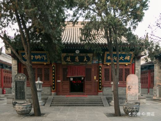 卧龙禅寺
