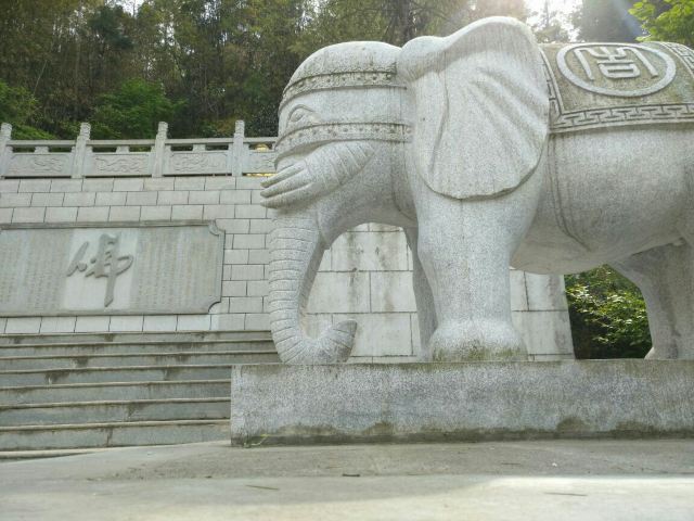 佛爺洞