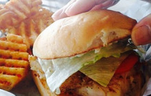 Scully's Sports Bar & Grill餐厅图片