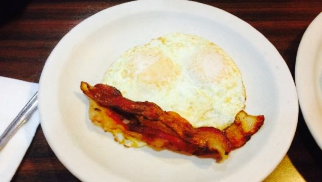 Cindi's NY Deli & Restaurant