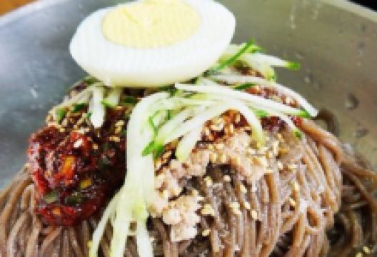 1001 Buckwheat Noodles美食图片