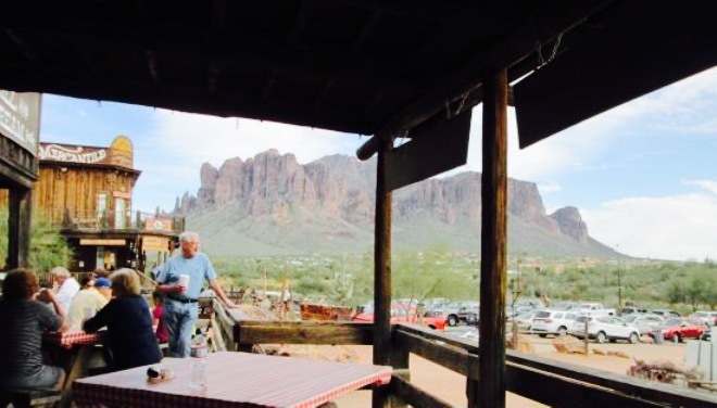 Miners Grill餐厅图片