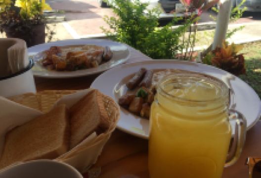 Savora Bakhalal美食图片