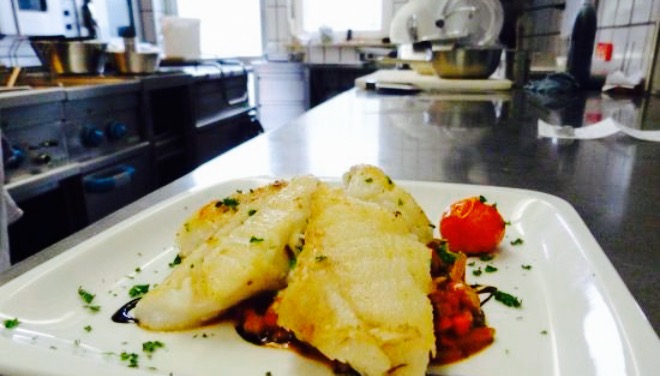 Zum Tuermle餐厅图片