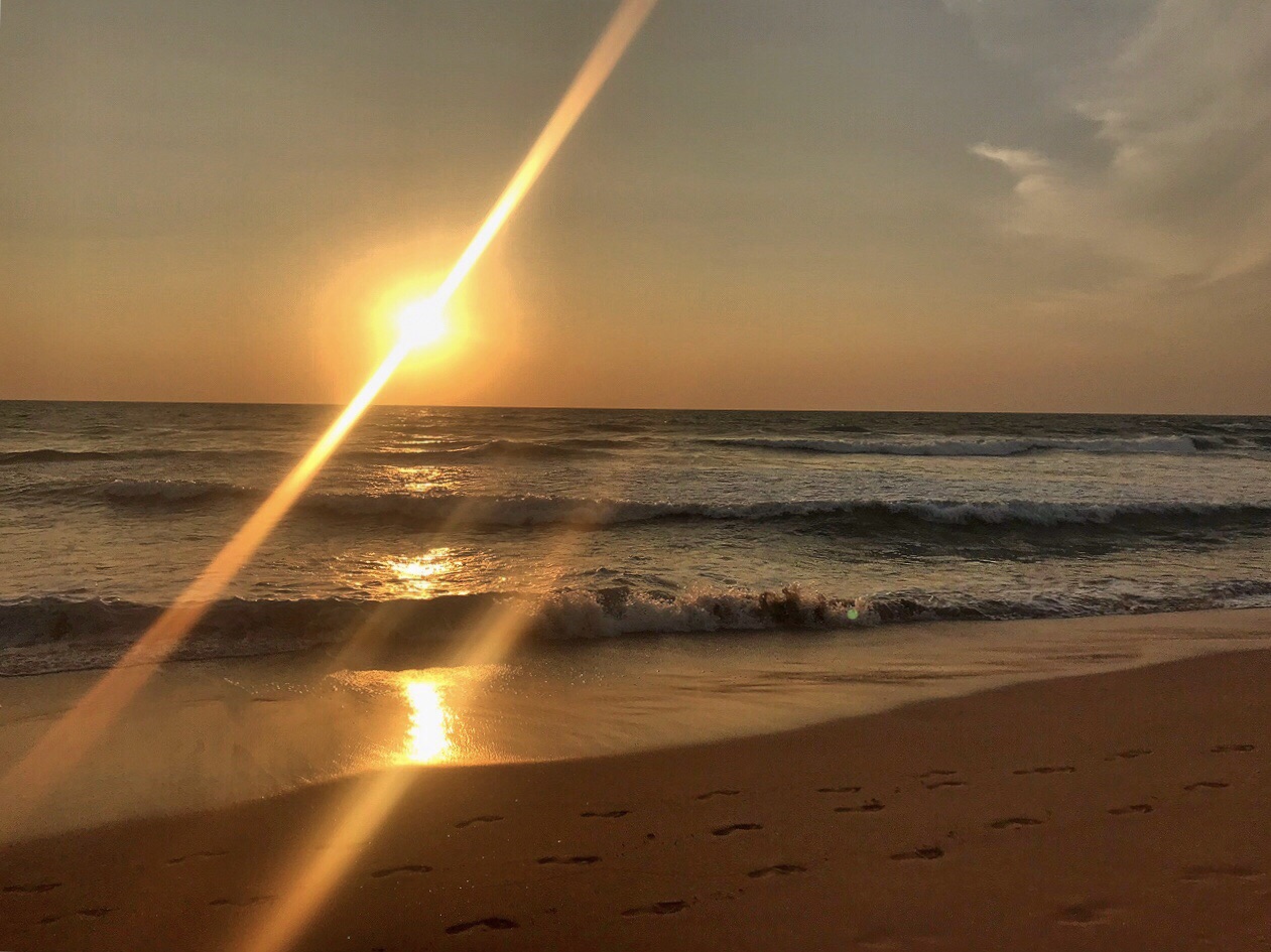 夕阳无限好 只是近黄昏——海边的日落