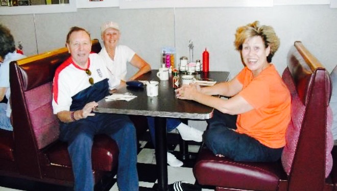Mad Dogs Cafe