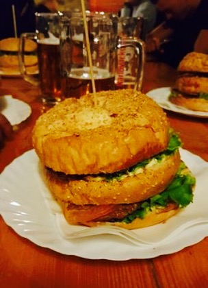 Imbiss Baderna餐厅图片