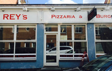Rey's Pizzeria餐厅图片
