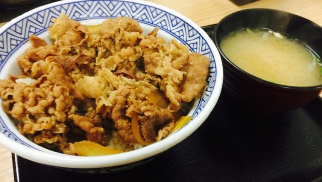 Yoshinoya Route 17 Kumagaya Sayada餐厅图片
