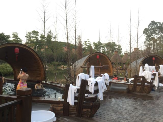 Midea Egret Lake Hot Spring
