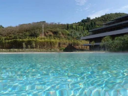 吾者半山温泉