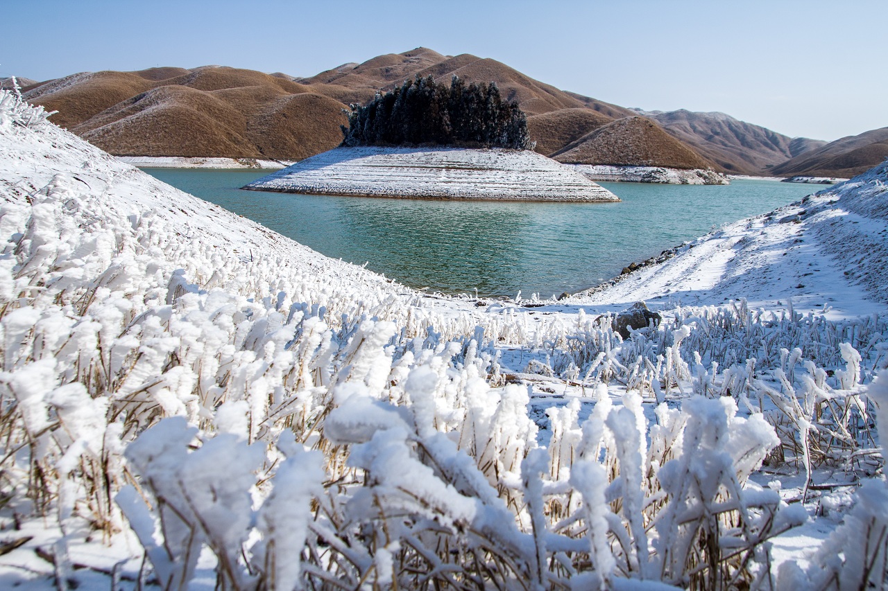 桂林天湖冰雪世界滑雪场