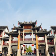 梅里古镇-无锡-YoYo_0S5L8A3C