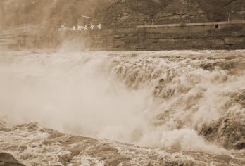 中国山西临汾山西黄河壶口瀑布一日游【纯玩品质：无任何隐形购物，无强制消费； 稳定发团：全年稳定发团，一人及成团。】