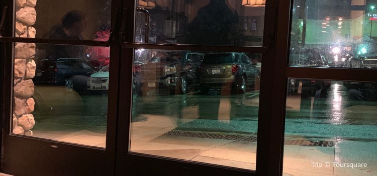 Olive Garden Travel Guidebook Must Visit Attractions In Dubuque