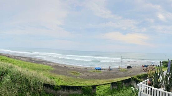 Pererenan Beach