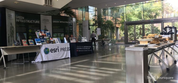 Esri Headquarters Travel Guidebook Must Visit Attractions