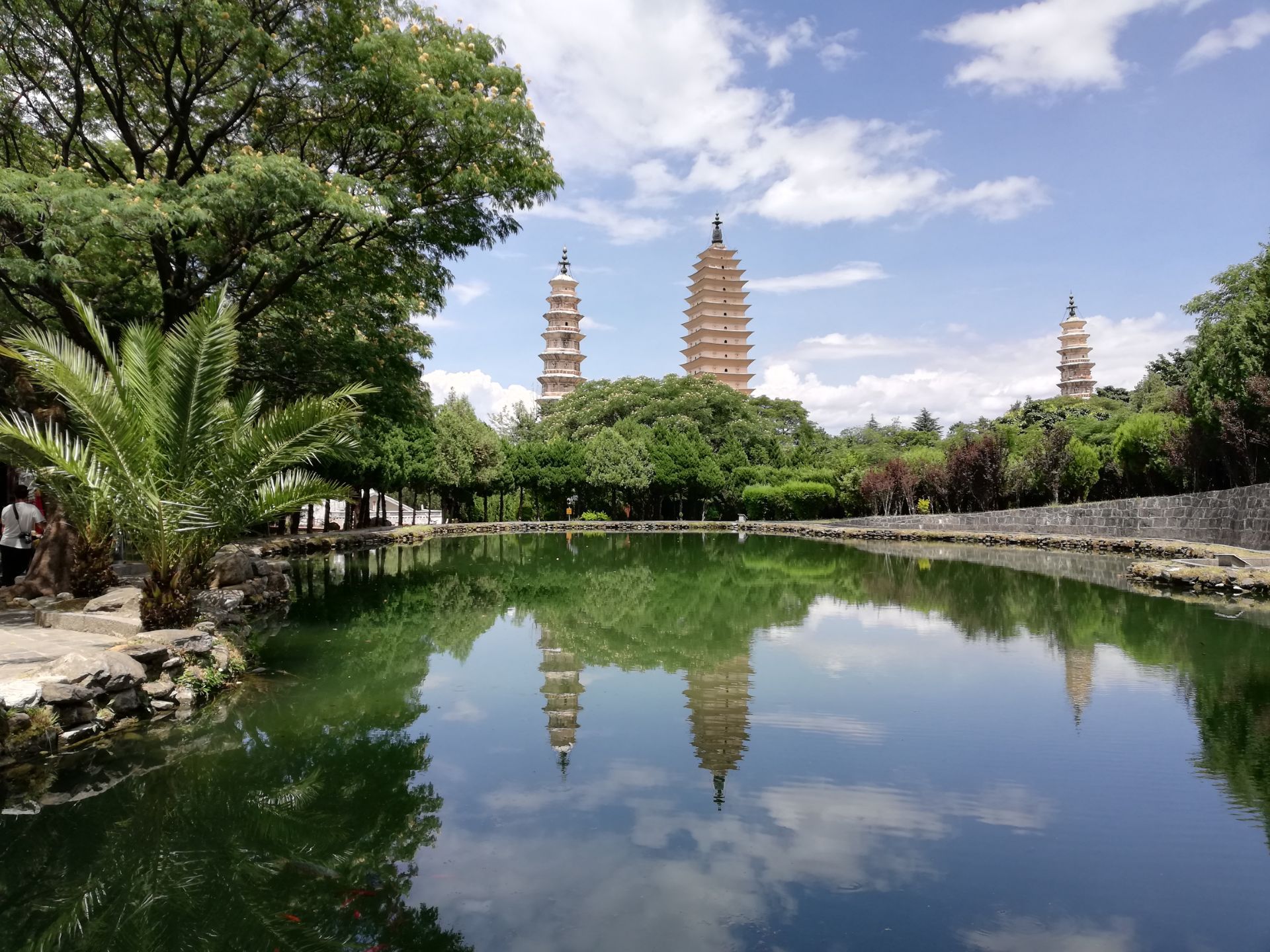 聚影池