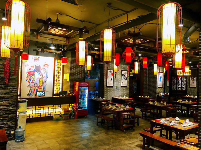 唐拾壹·小龍女火锅(东湖广场店)