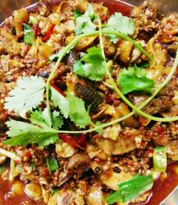 有事没事酸笋鸡火锅店(富民店)餐厅图片