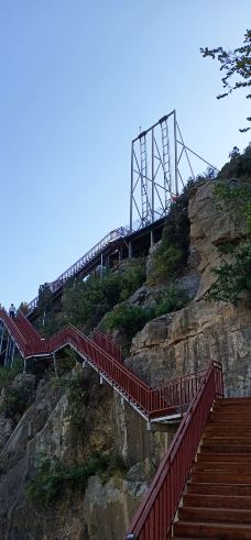 龟山望龙洞风景区-枣庄-YoYo_3S2K0W2D