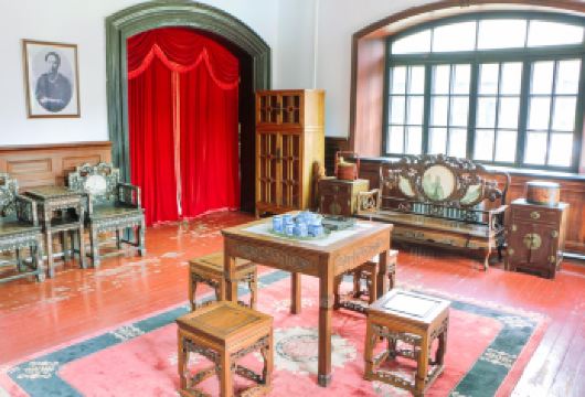 【包团讲解1小时】张学良旧居人工深度讲解•配备防蹭听耳机【[小金豆专享]欢迎外地小伙伴们来到“一朝发祥地，两代帝王都”的盛京—沈阳，导游讲解——张学良旧居】